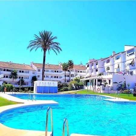 Apartamento En Mijas Con Terraza, Capacidad Para 5 Personas Con Piscina De Temporada Малага Экстерьер фото