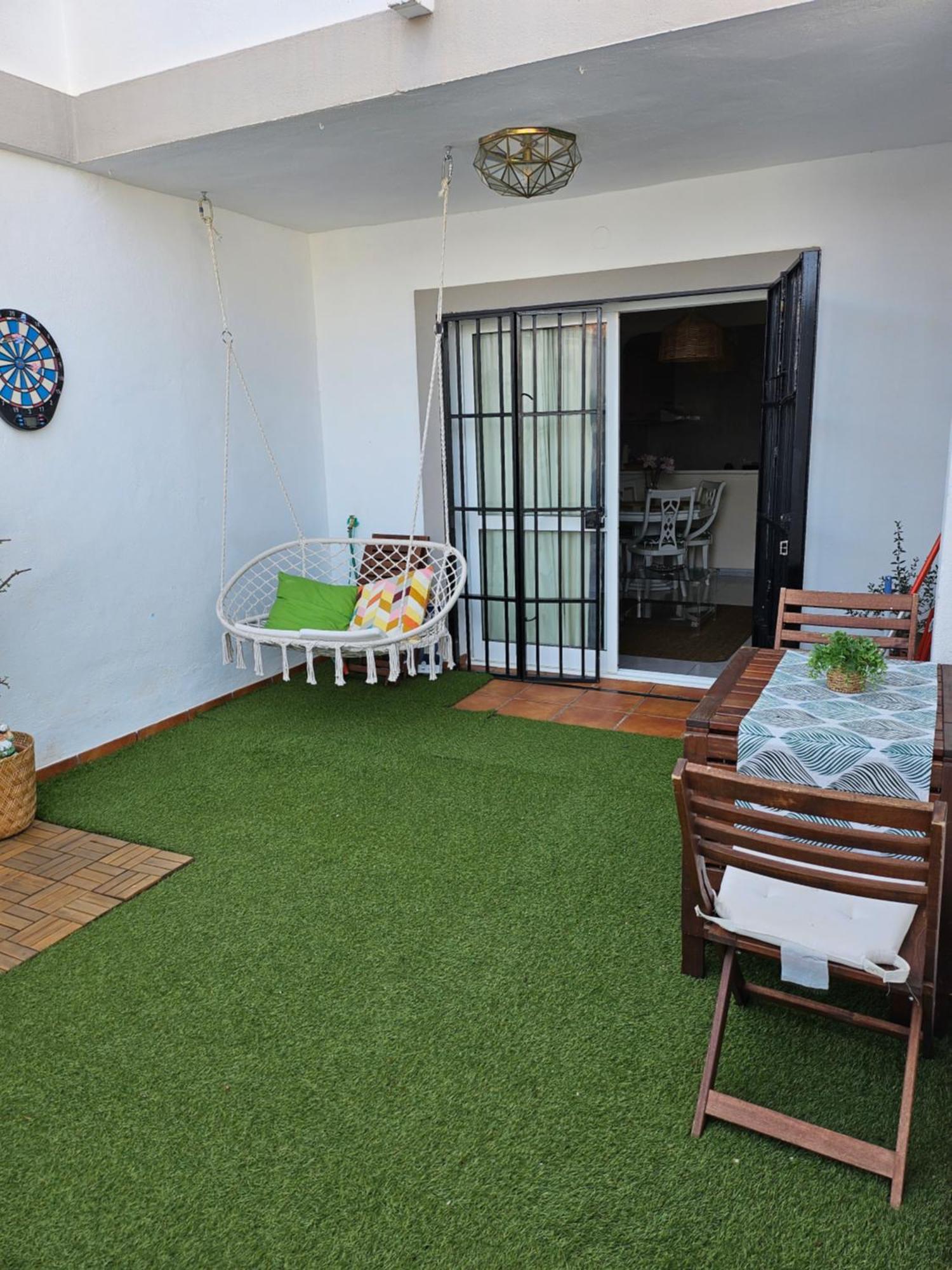 Apartamento En Mijas Con Terraza, Capacidad Para 5 Personas Con Piscina De Temporada Малага Экстерьер фото